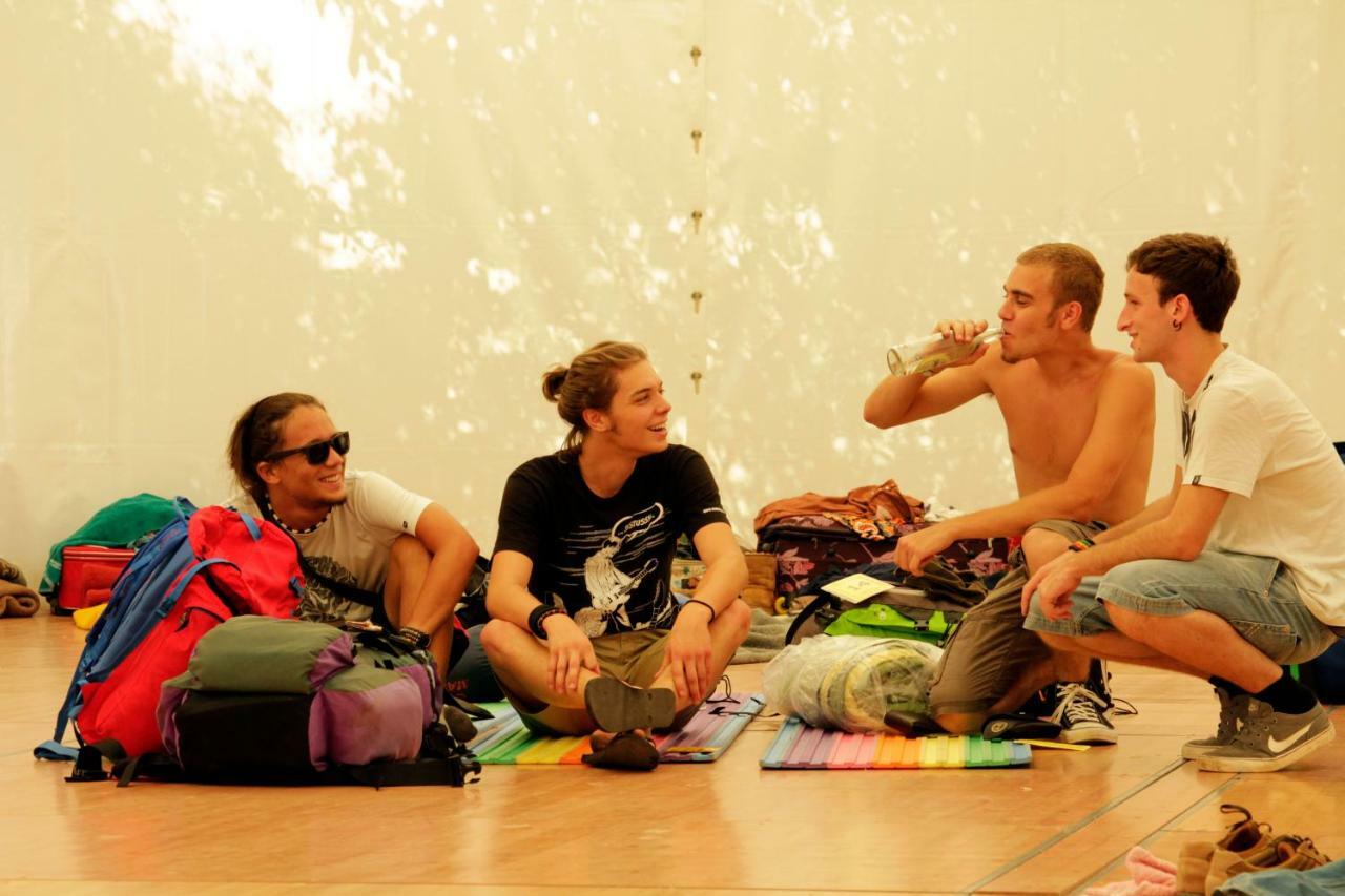 The Tent - Youth Only - Buchung Leider Nur Bis 30 Jahre Moeglich! Ostello *