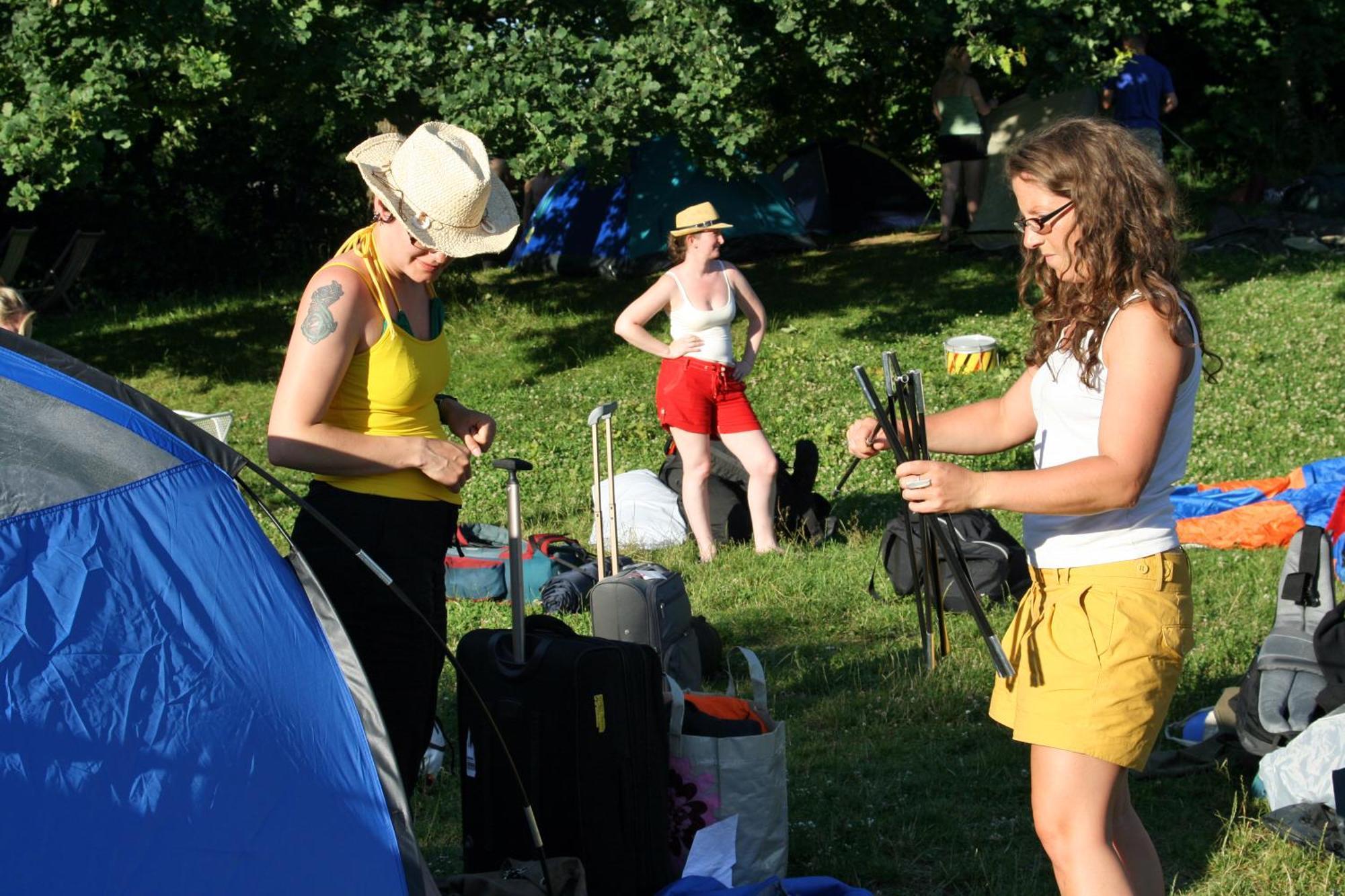 Хостел The Tent - Youth Only - Buchung Leider Nur Bis 30 Jahre Moeglich! *